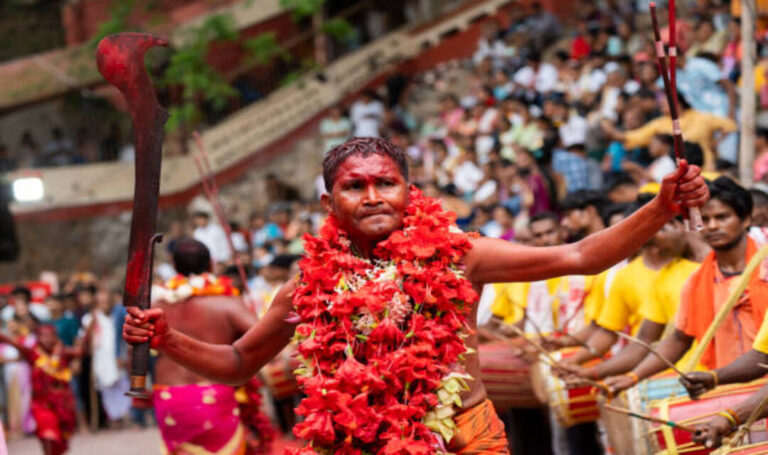 kamakhya-temple-ambubachi-mela.jpg
