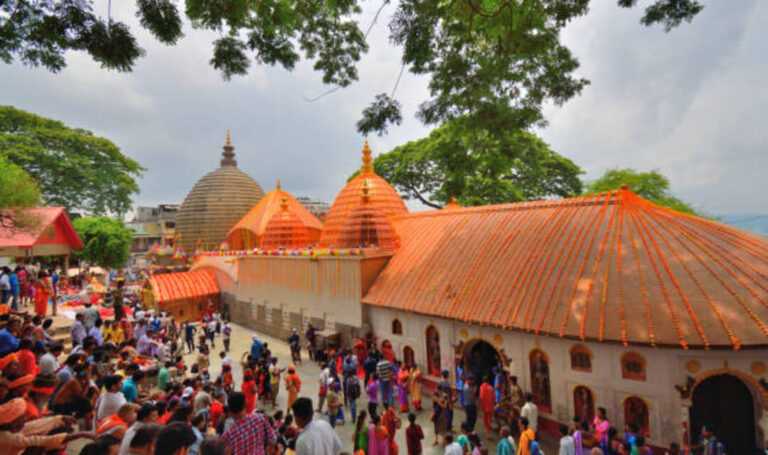 kamakhya-temple-ambubachi-mela.jpg