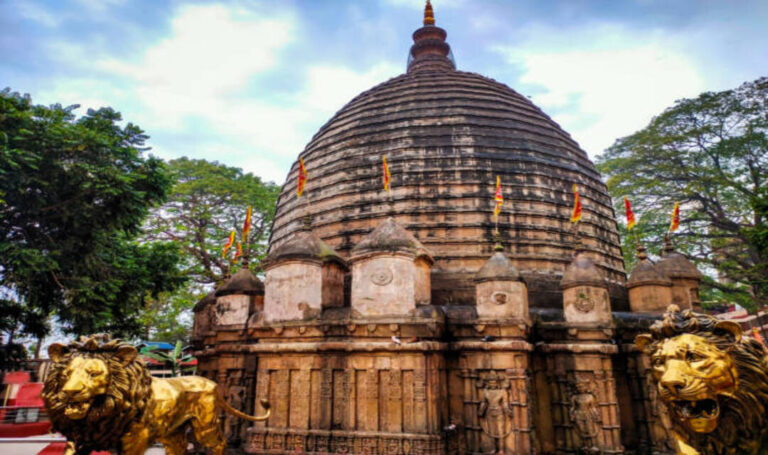 kamakhya-temple-ambubachi-mela.jpg