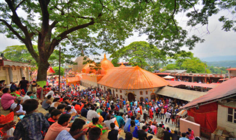 kamakhya-temple-ambubachi-mela.jpg