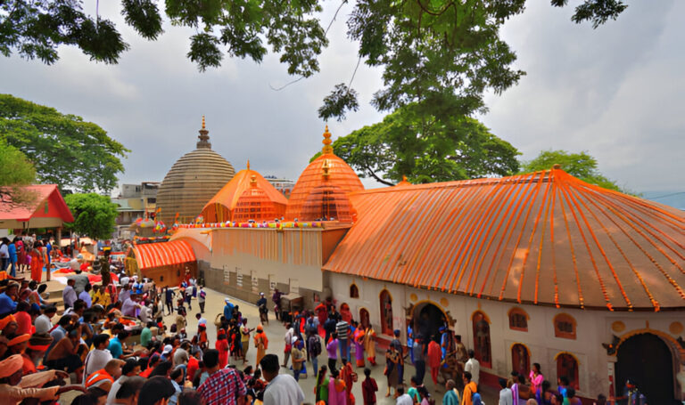 kamakhya-temple-ambubachi-mela.jpg